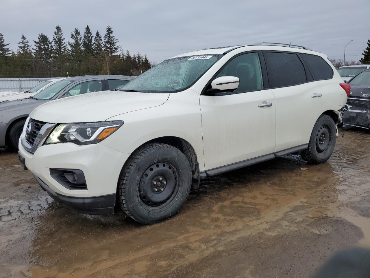 2017 NISSAN PATHFINDER