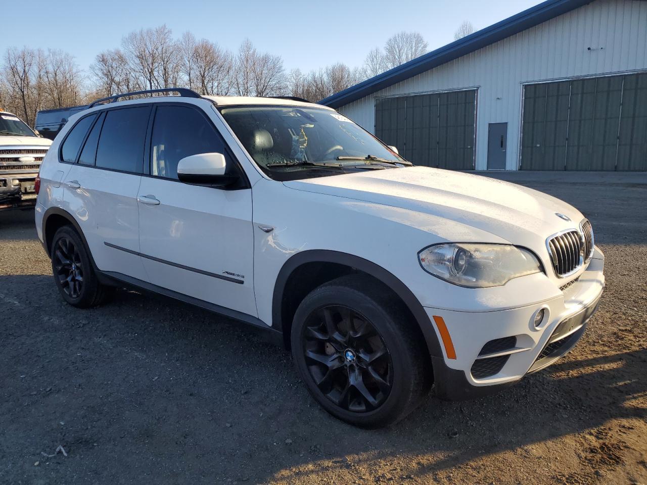 2013 BMW X5 XDRIVE3 - Image 4
