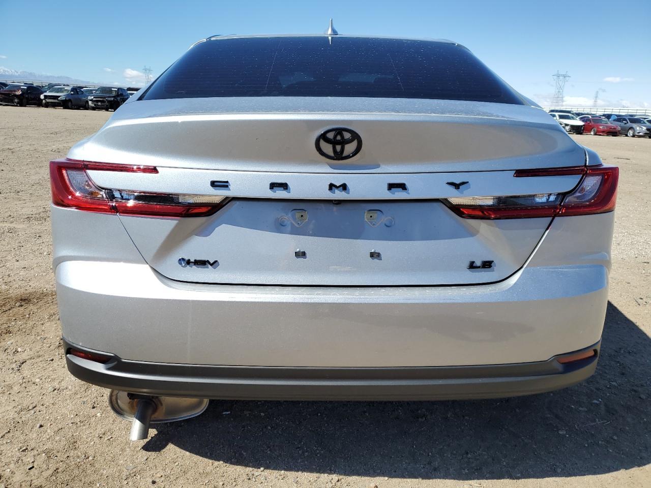 2025 TOYOTA CAMRY XSE - Image 6