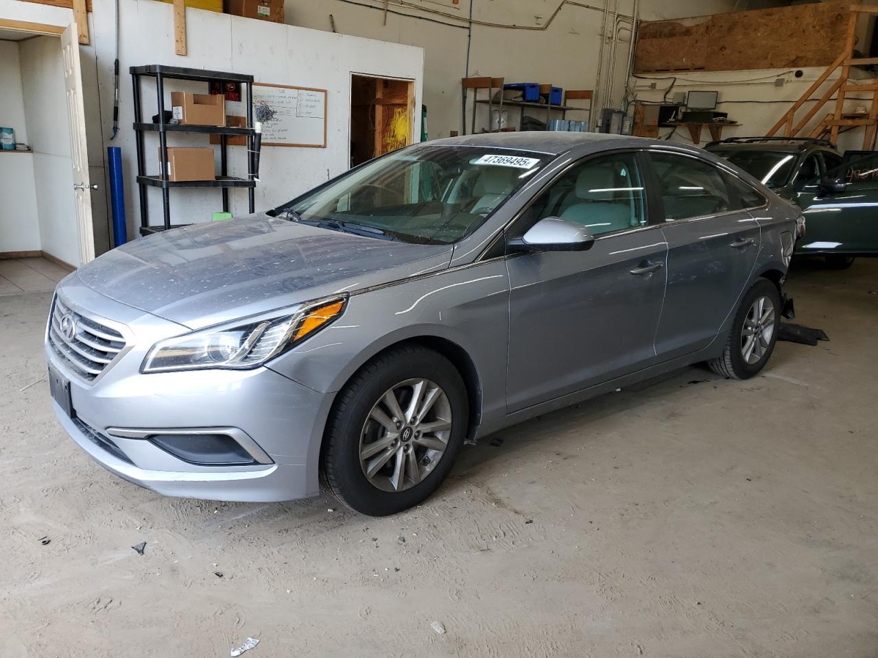2017 HYUNDAI SONATA SE