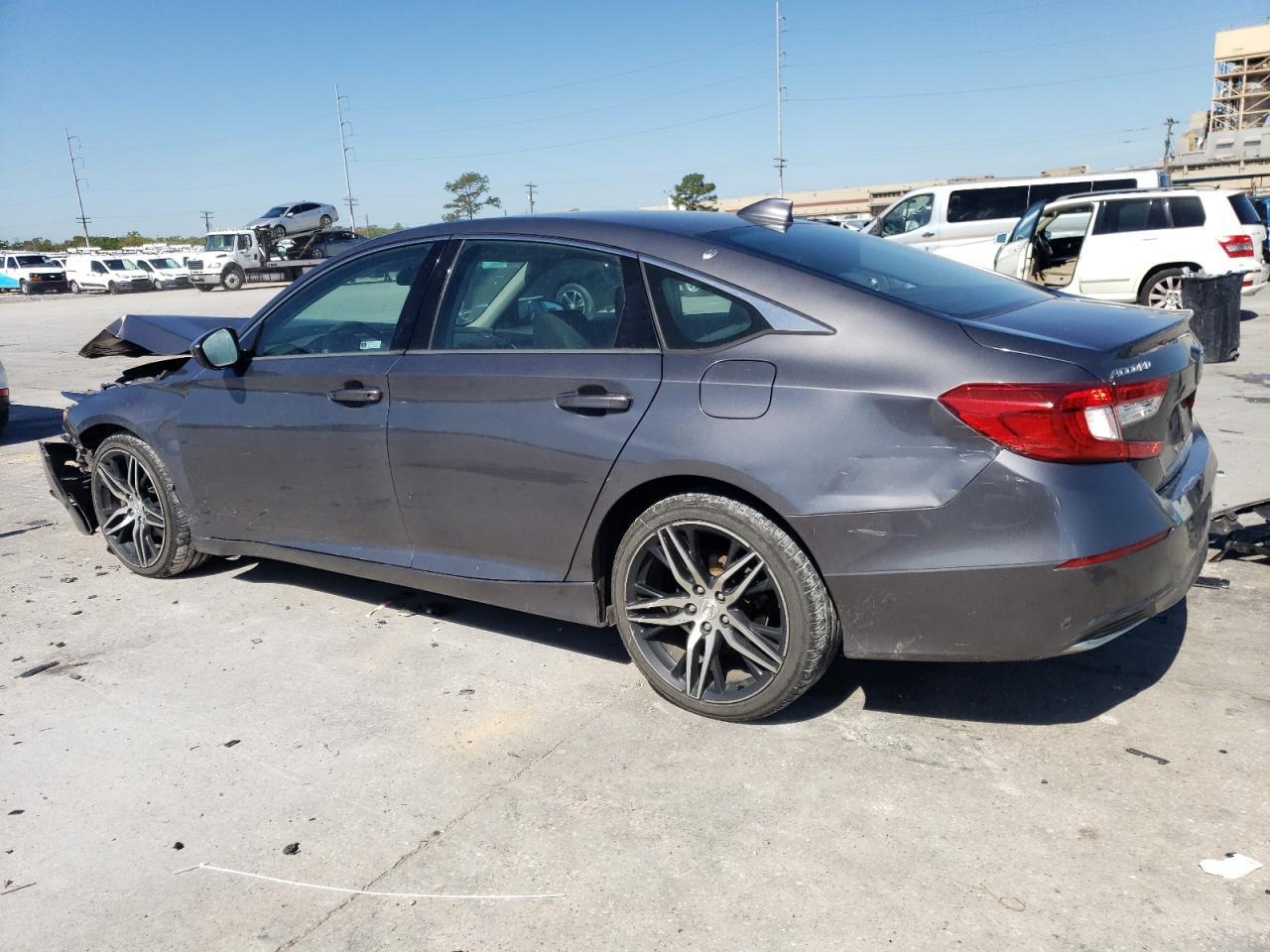 2018 HONDA ACCORD LX - Фото 2