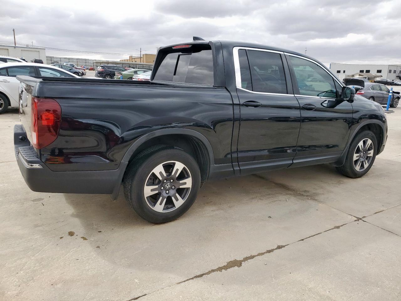 2019 HONDA RIDGELINE - Image 3