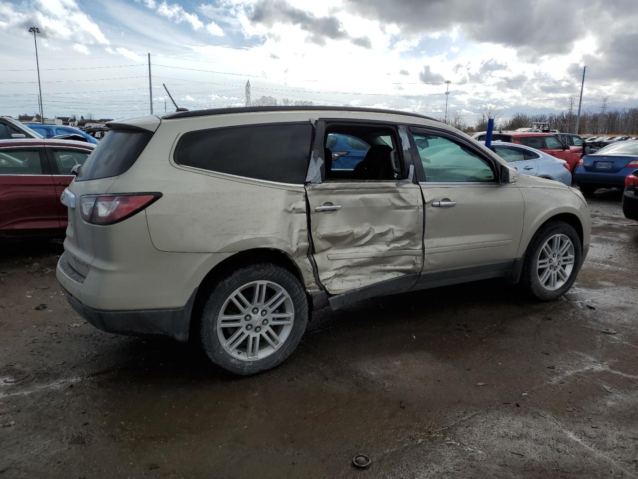 2015 CHEVROLET TRAVERSE L - Image 3