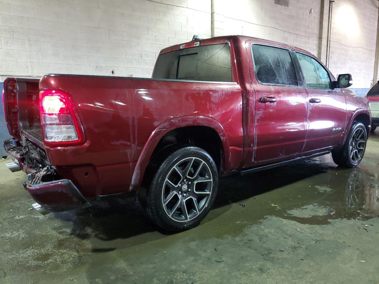2019 RAM 1500 LARAM - Фото 3