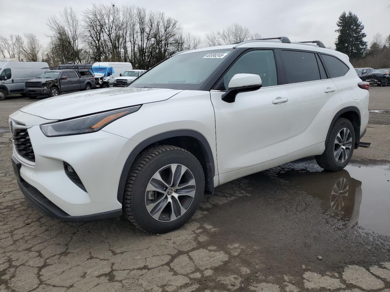 2024 TOYOTA HIGHLANDER