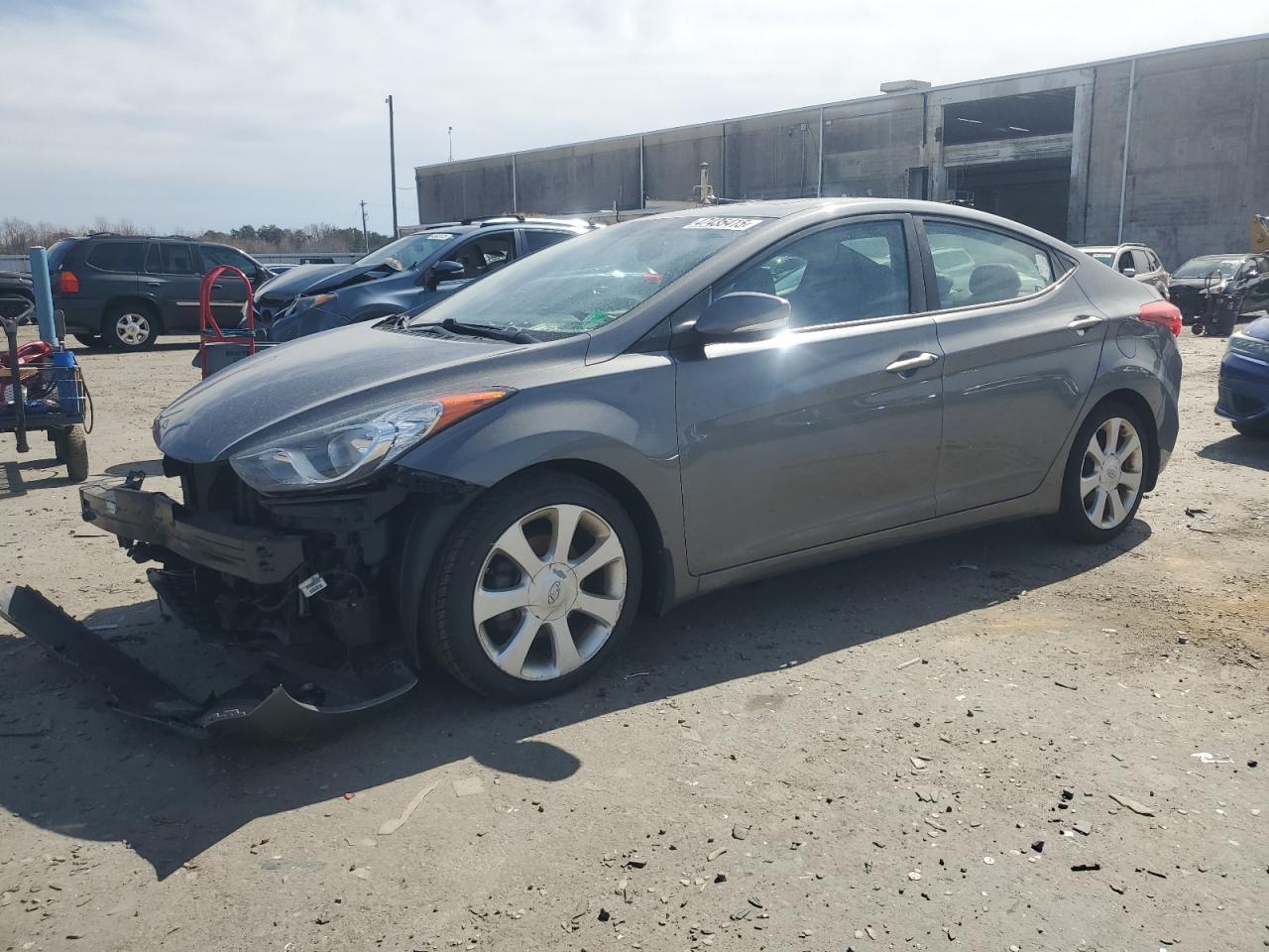 2013 HYUNDAI ELANTRA GL