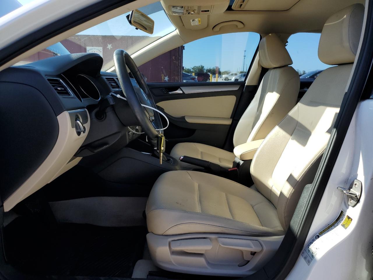 2016 VOLKSWAGEN JETTA SE - Image 7