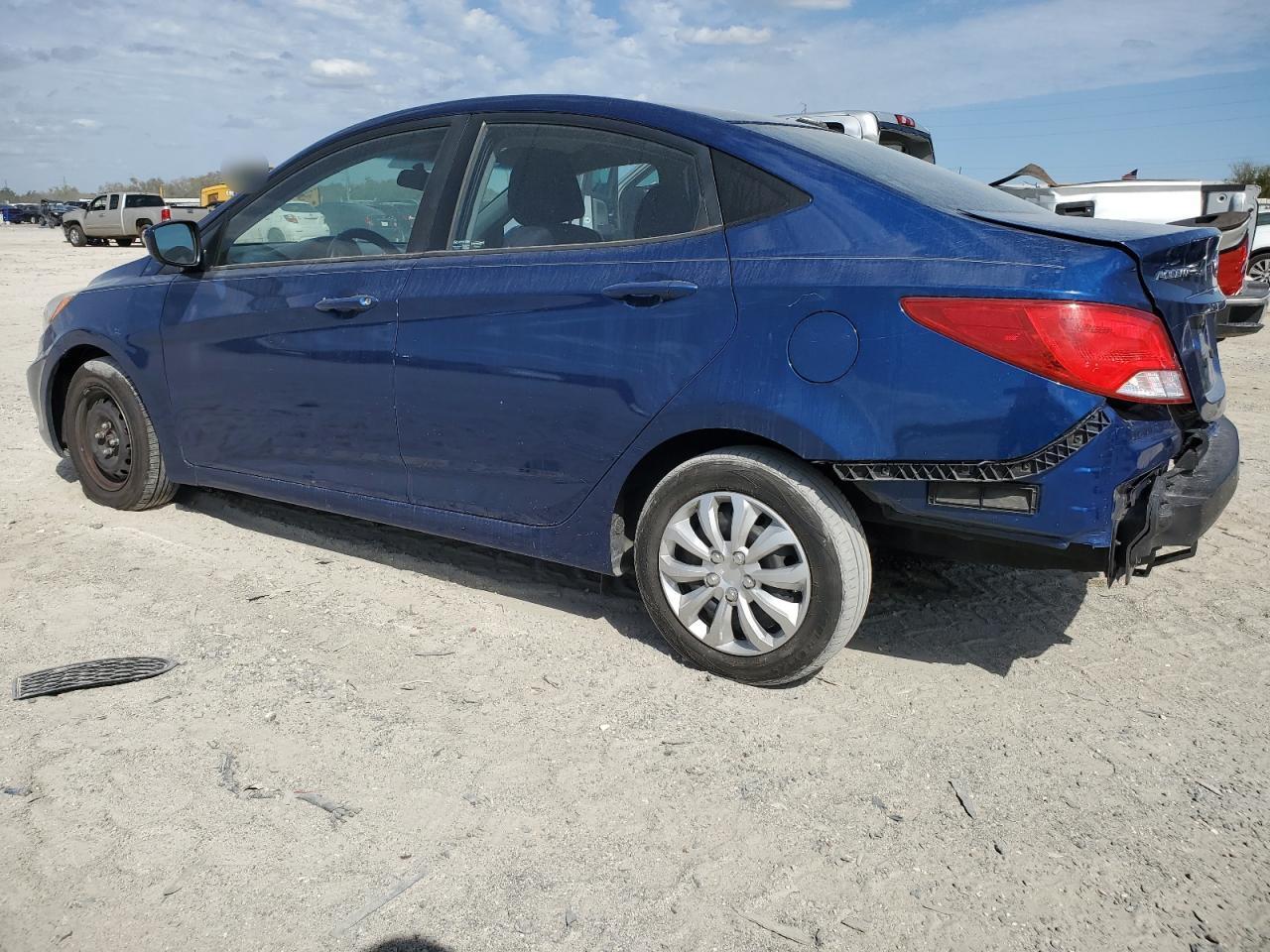 2016 HYUNDAI ACCENT SE - Фото 2