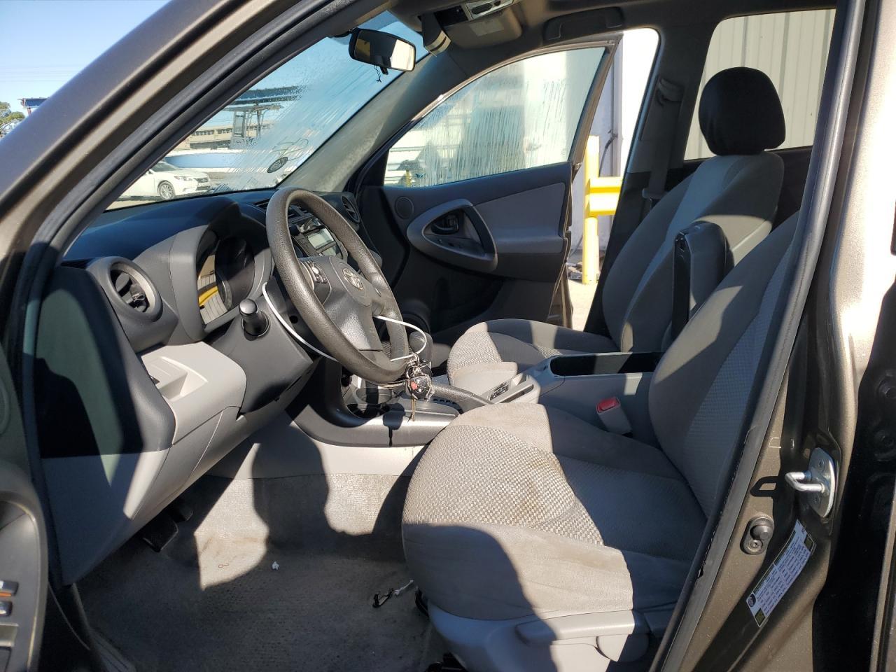 2011 TOYOTA RAV4 - Image 7