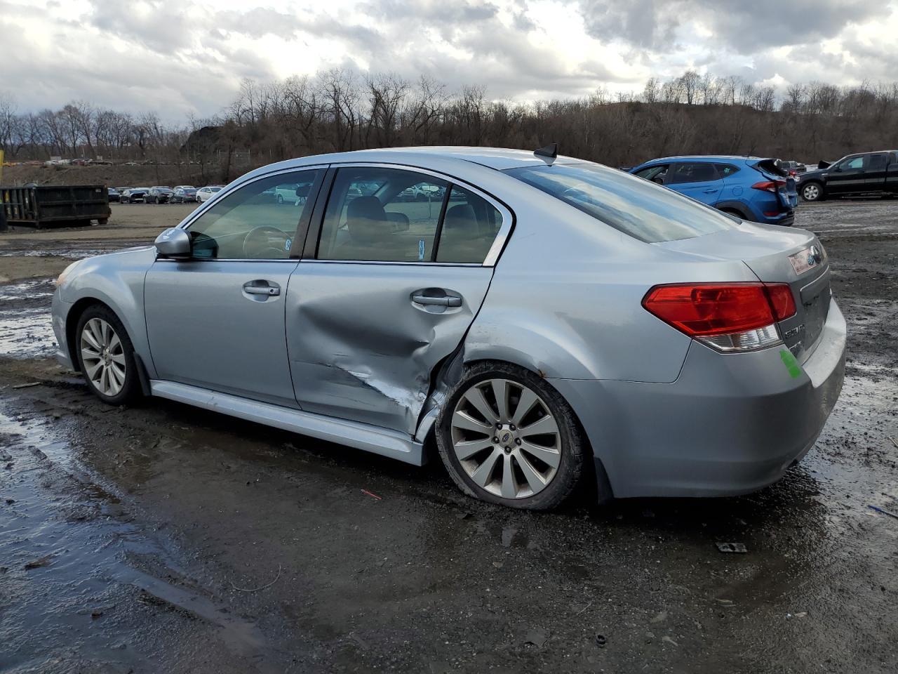 2012 SUBARU LEGACY 2.5 - Фото 2
