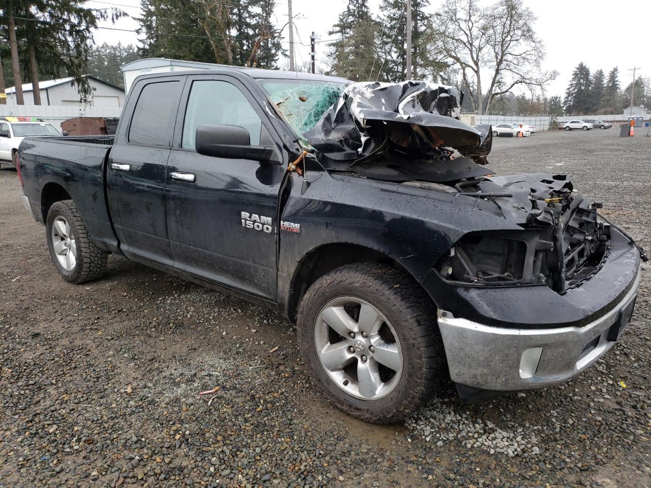 2015 RAM 1500 SLT - Image 4