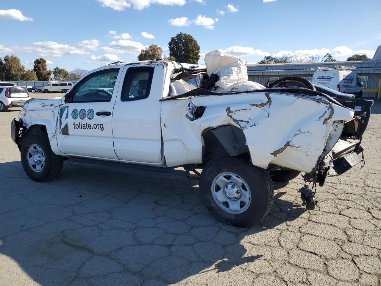 2017 TOYOTA TACOMA ACC - Фото 2