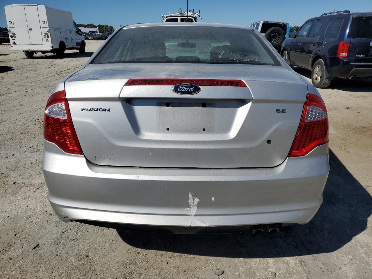 2012 FORD FUSION SE - Image 6