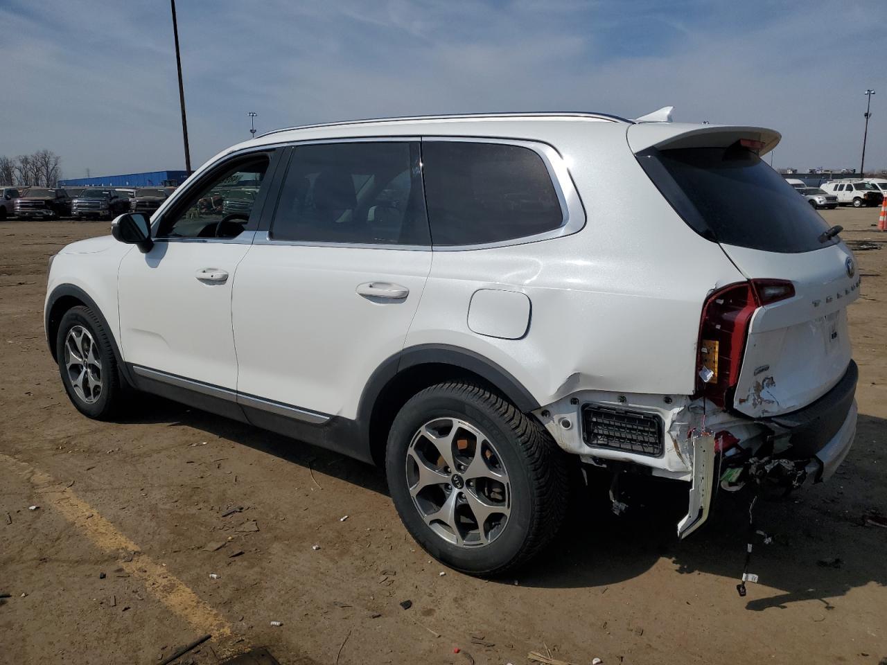 2020 KIA TELLURIDE - Фото 2