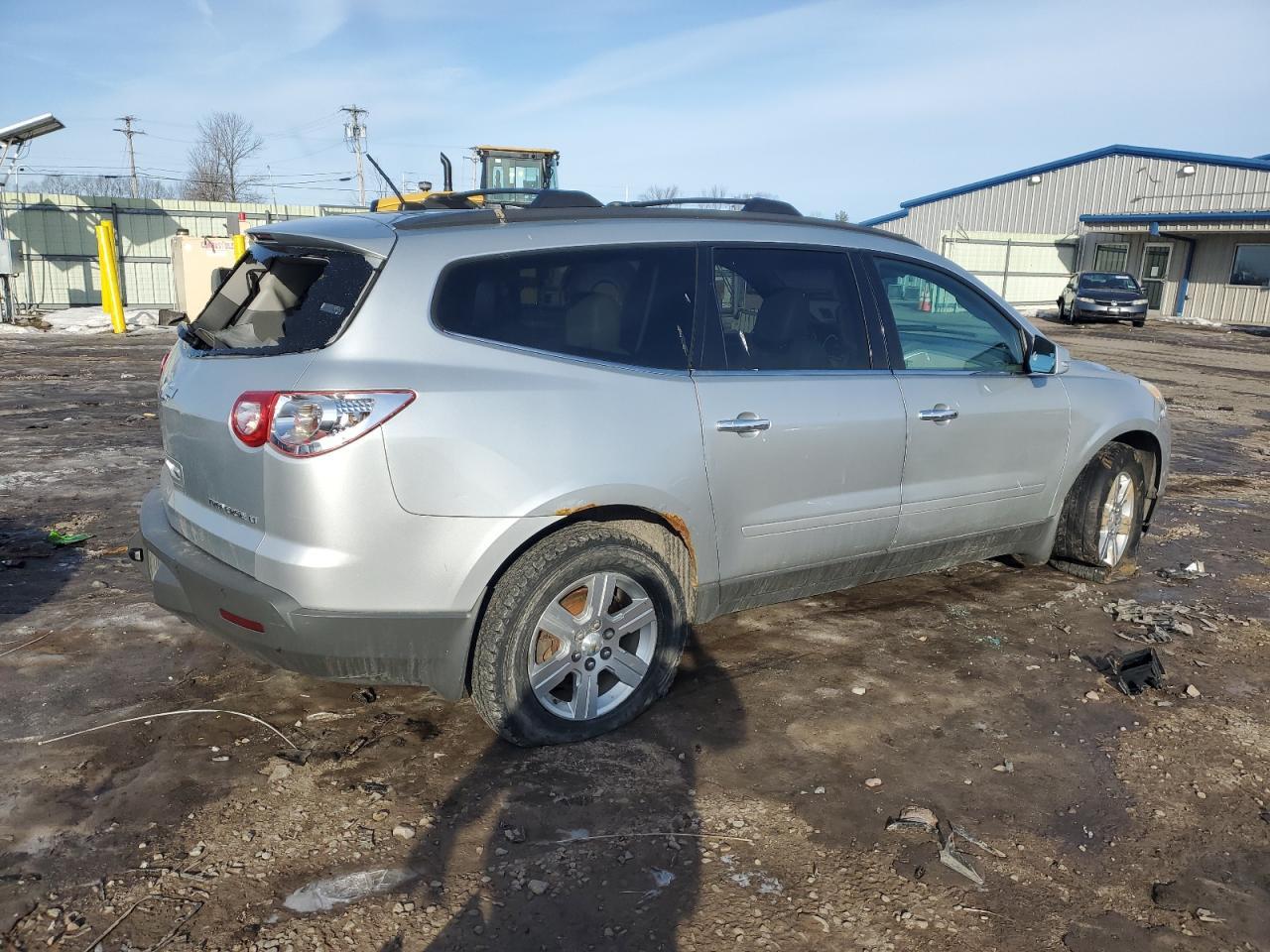 2012 CHEVROLET TRAVERSE L - Image 3