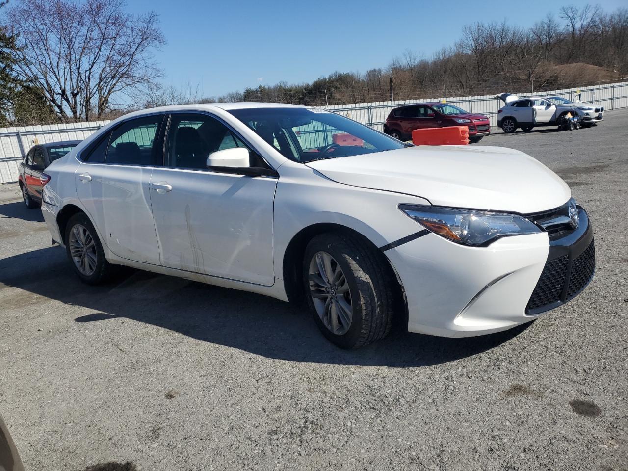 2017 TOYOTA CAMRY LE - Image 4