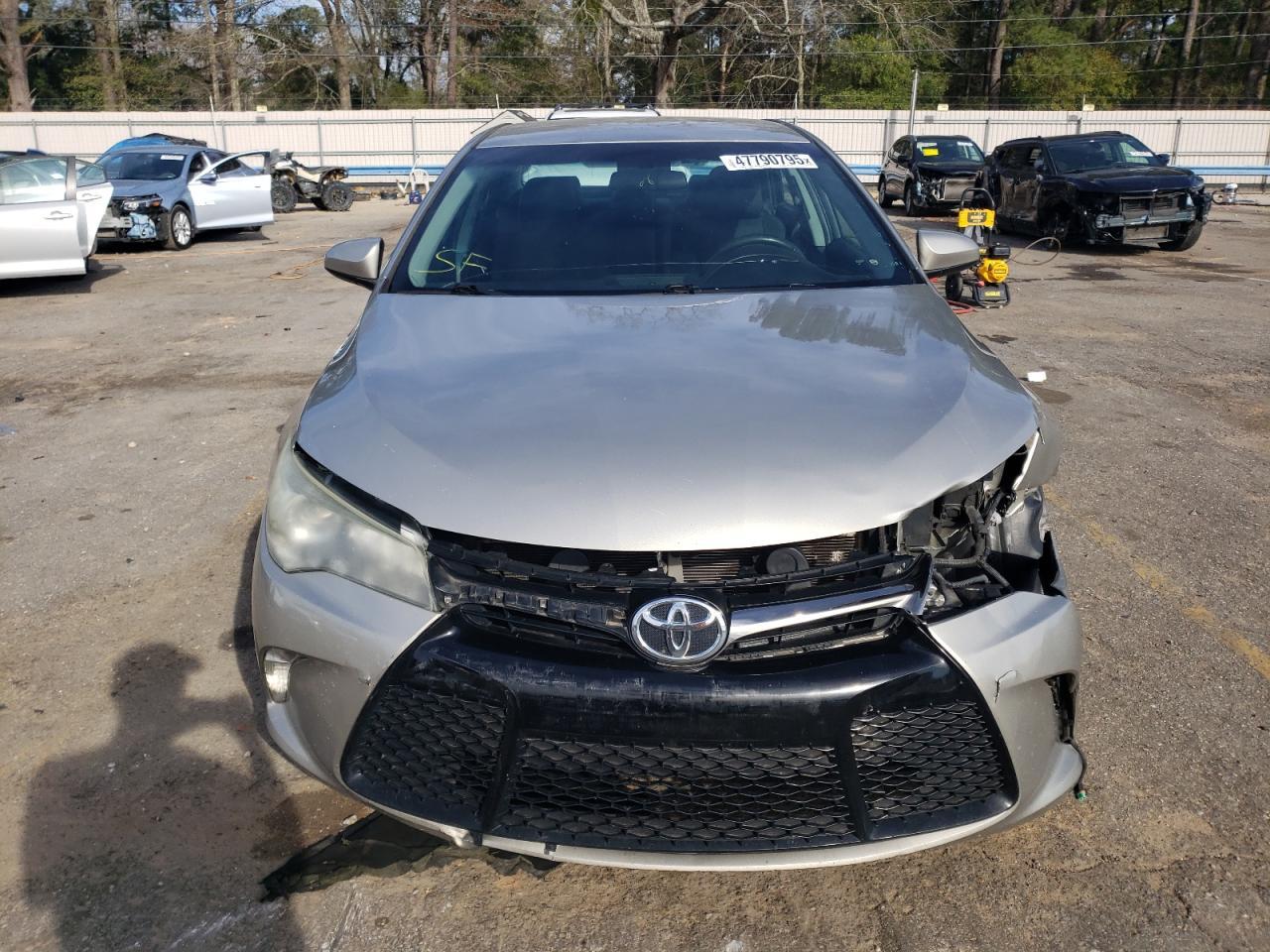 2015 TOYOTA CAMRY LE - Image 5
