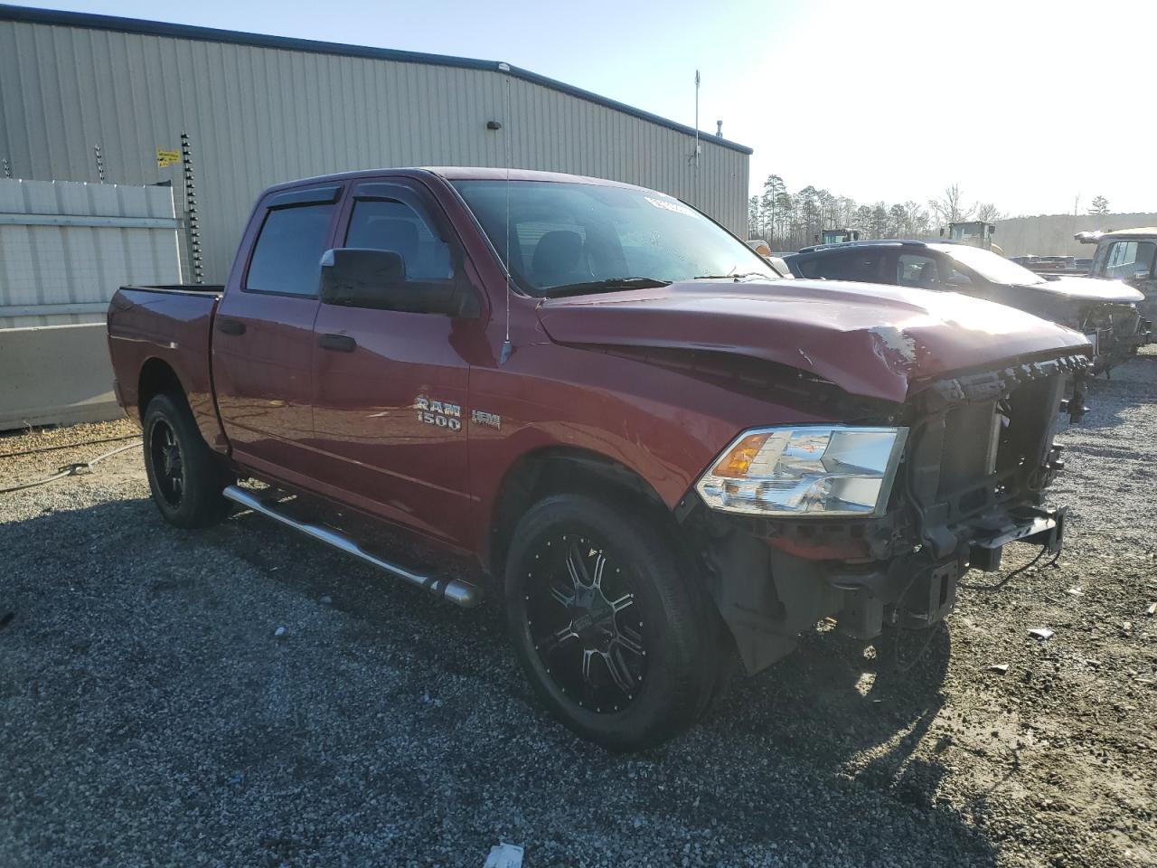 2014 RAM 1500 ST - Image 4