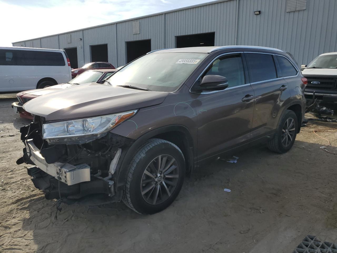2018 TOYOTA HIGHLANDER