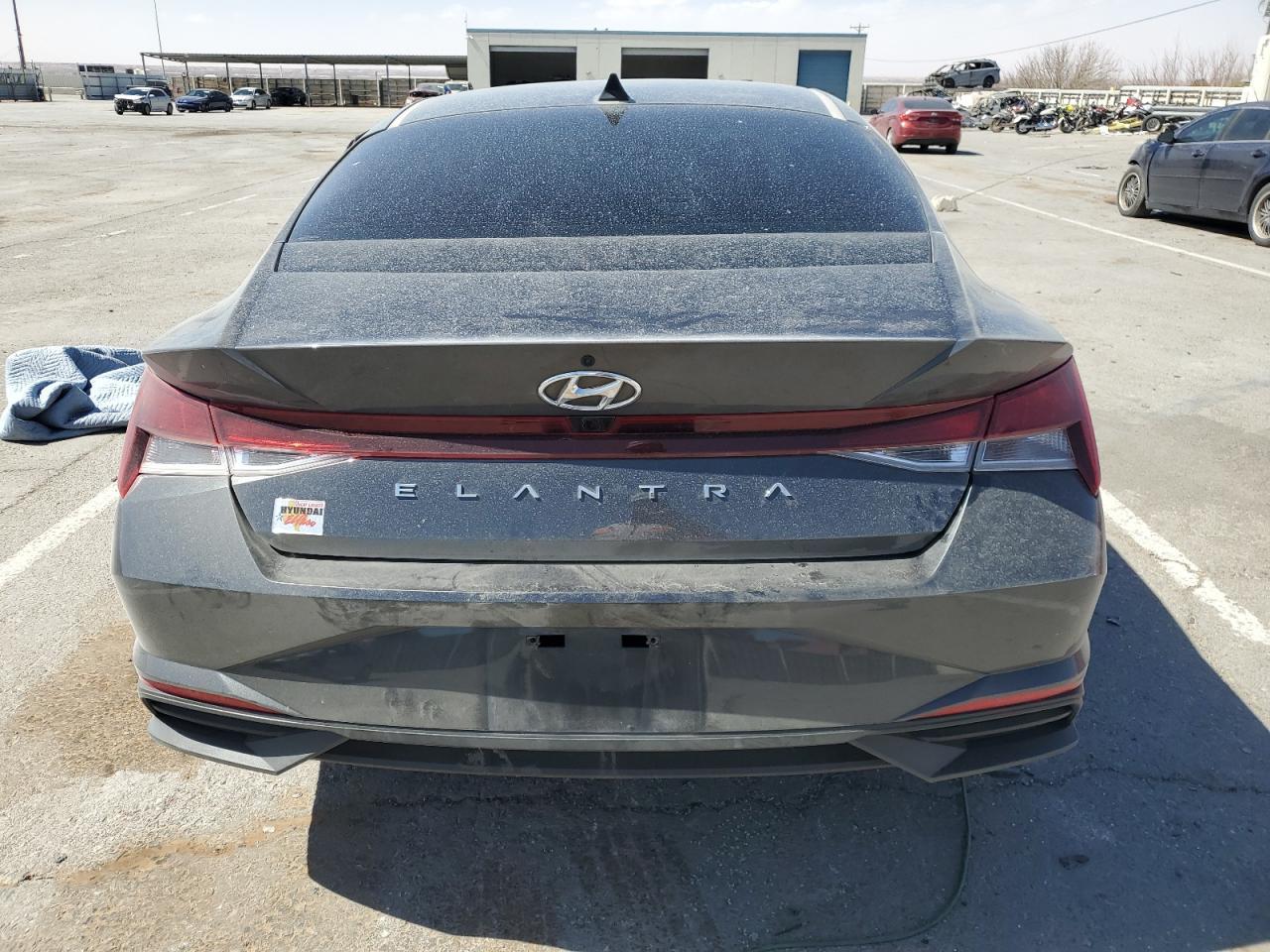 2023 HYUNDAI ELANTRA SE - Image 6