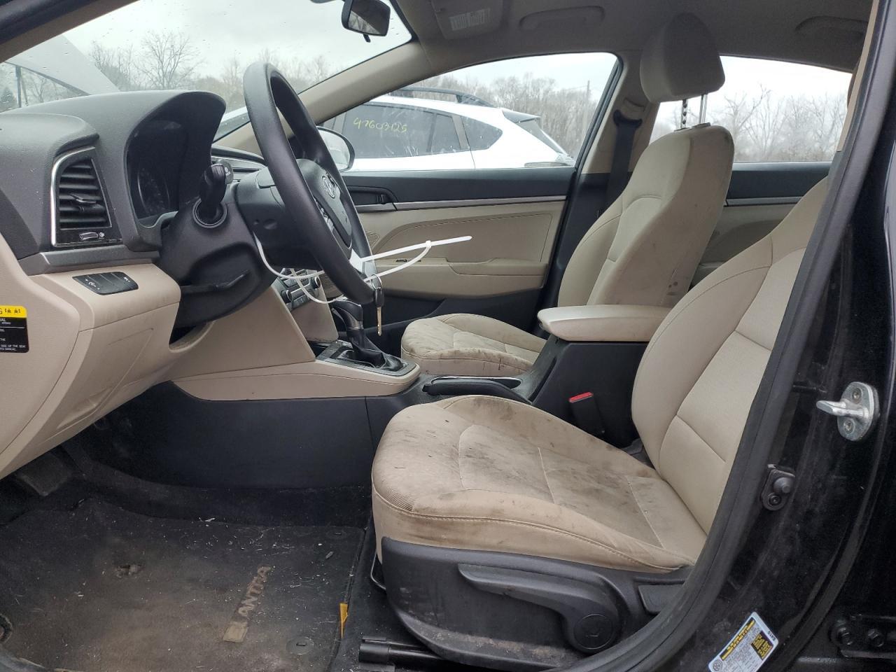 2018 HYUNDAI ELANTRA SE - Фото 7