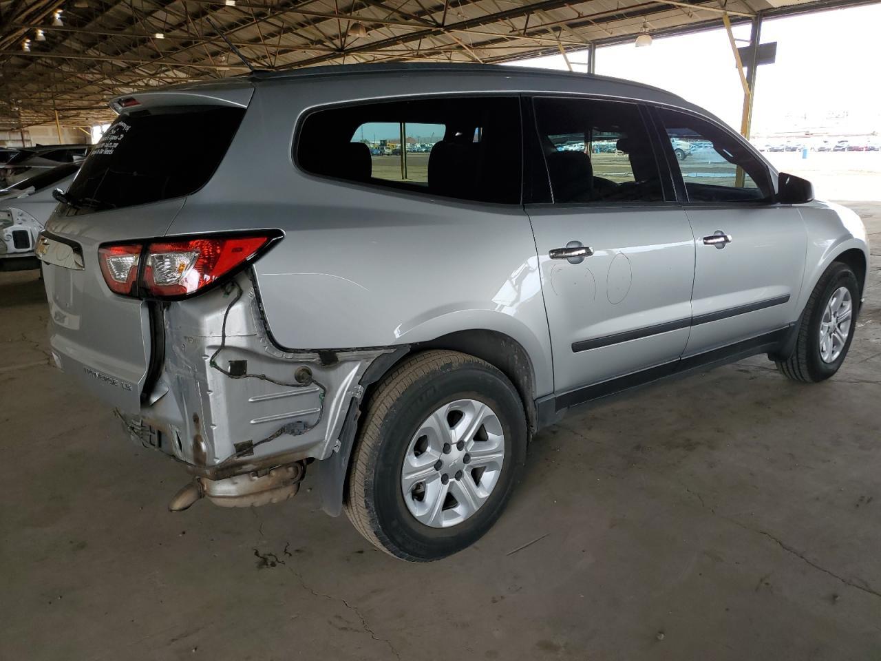 2014 CHEVROLET TRAVERSE L - Image 3