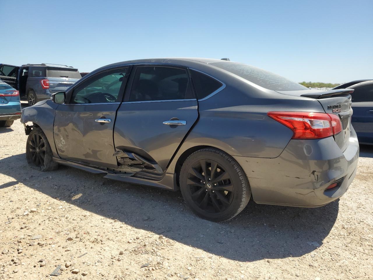 2018 NISSAN SENTRA S - Фото 2