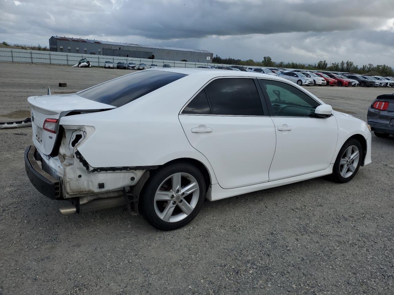 2012 TOYOTA CAMRY BASE - Image 3