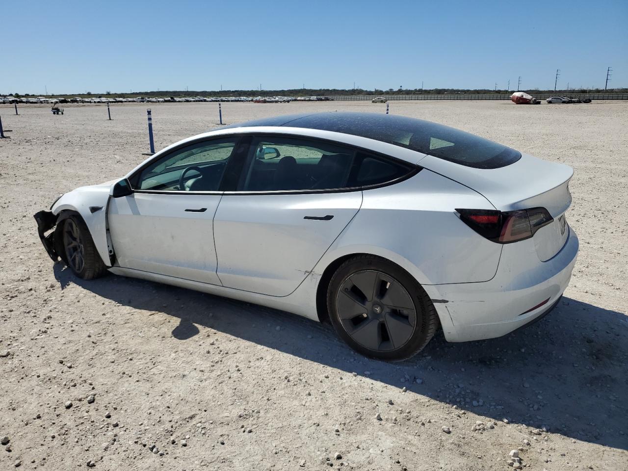 2023 TESLA MODEL 3 - Фото 2