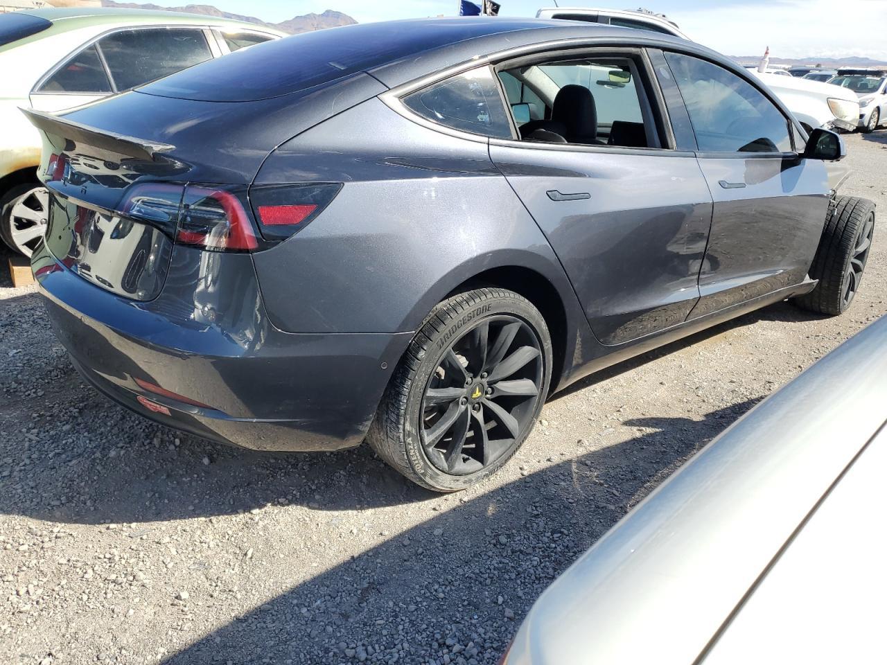 2017 TESLA MODEL 3 - Фото 3