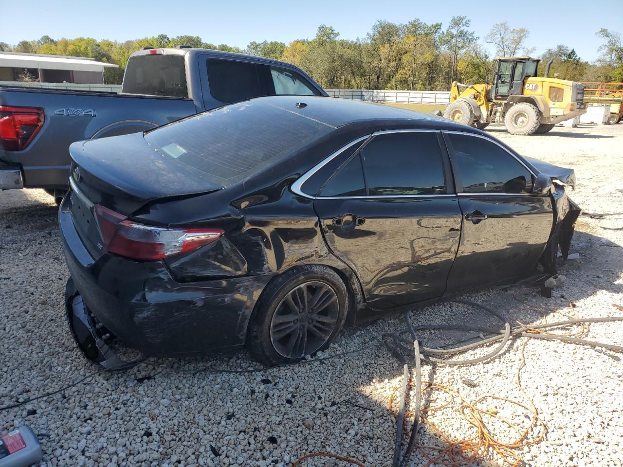 2017 TOYOTA CAMRY LE - Image 3