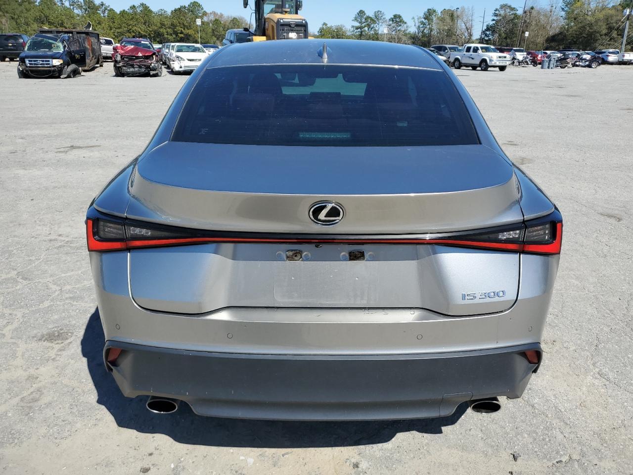 2021 LEXUS IS 300 - Фото 6