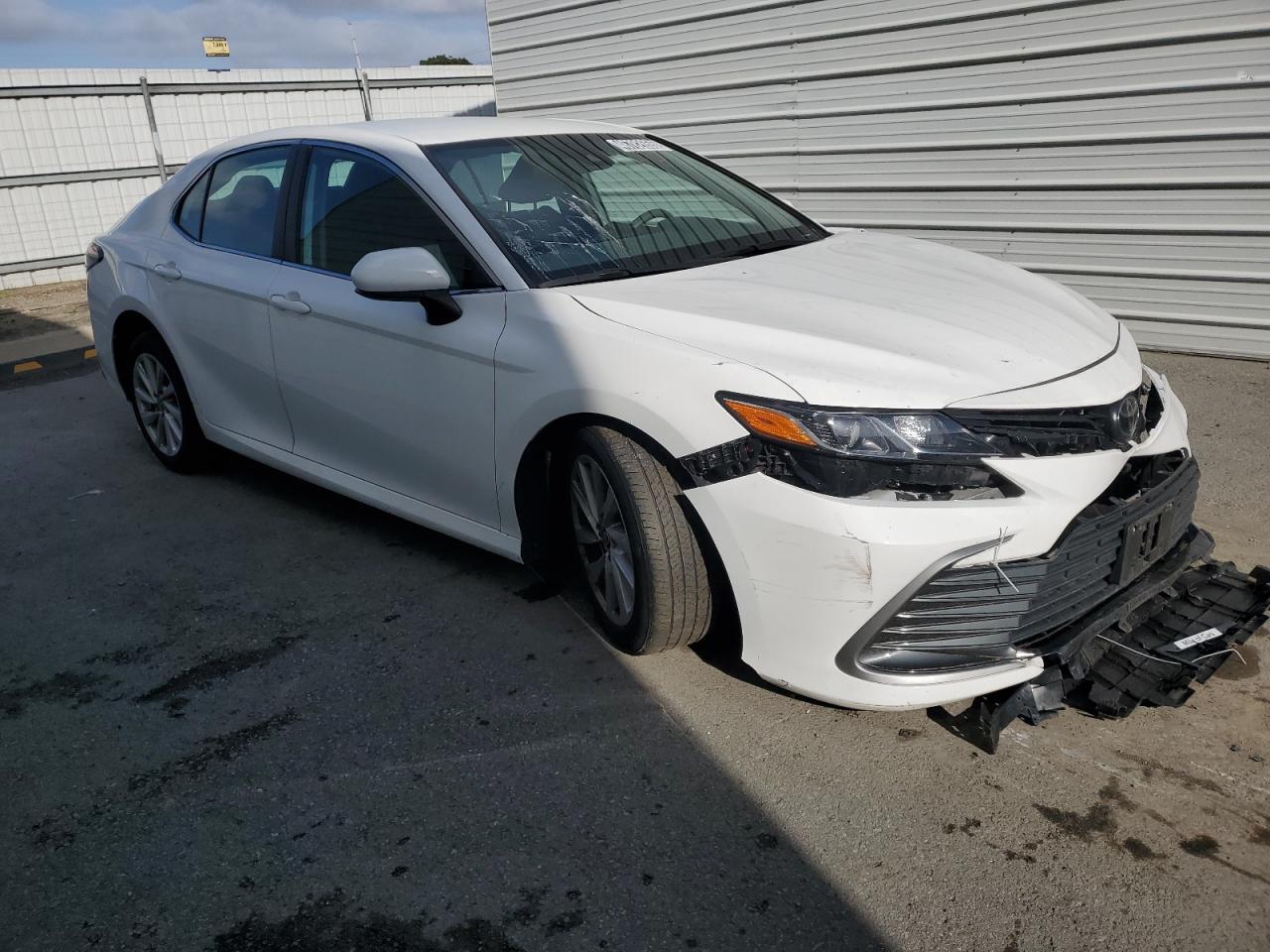 2023 TOYOTA CAMRY LE - Image 4
