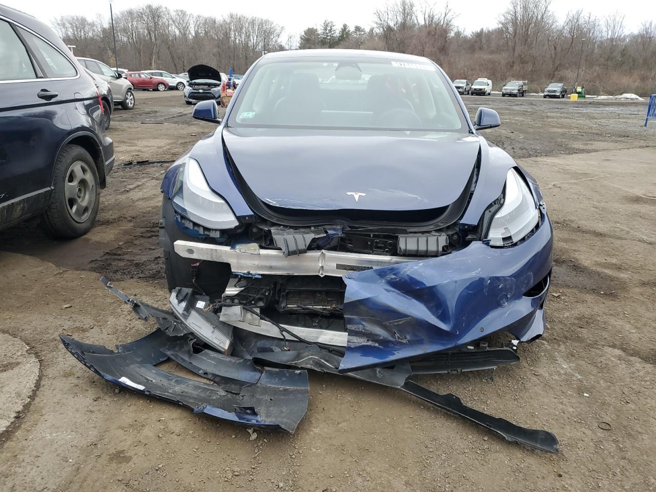 2022 TESLA MODEL 3 - Image 5