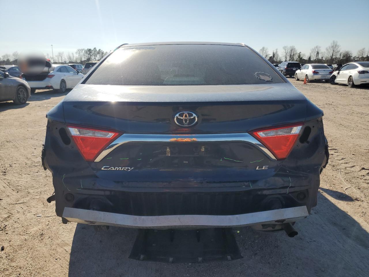 2016 TOYOTA CAMRY LE - Image 6