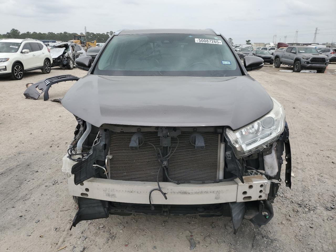 2019 TOYOTA HIGHLANDER - Image 5