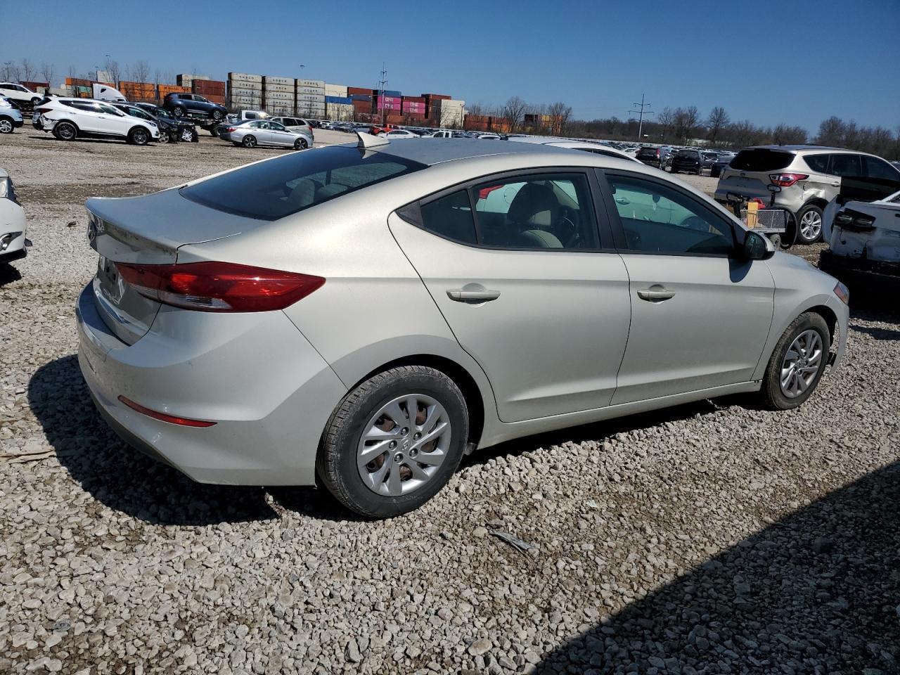 2017 HYUNDAI ELANTRA SE - Image 3