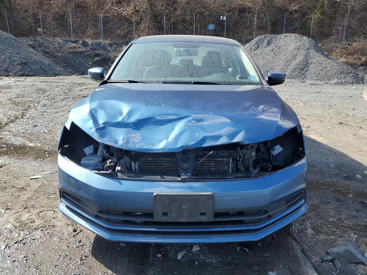 2017 VOLKSWAGEN JETTA S - Image 5