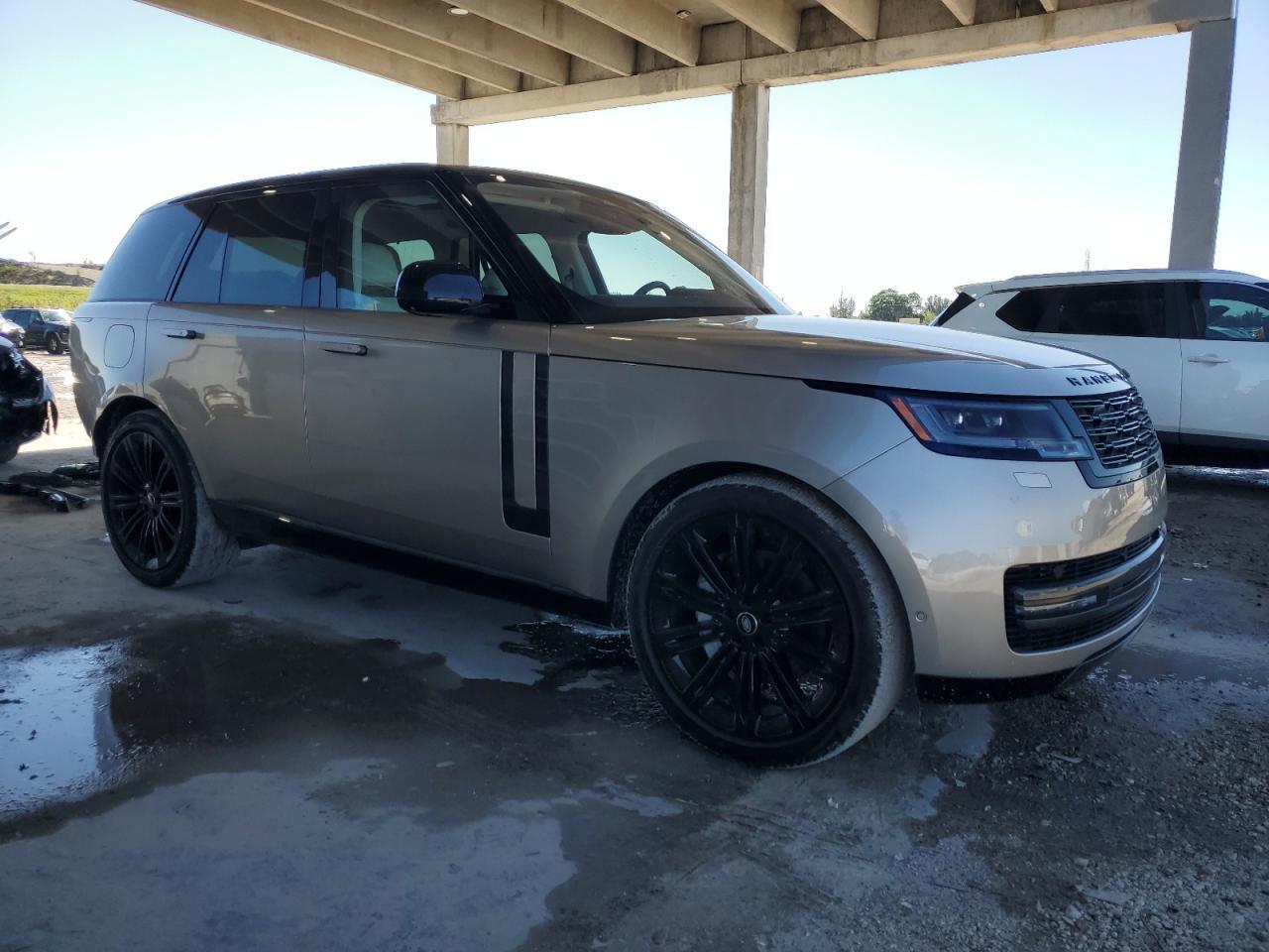 2023 LAND ROVER RANGE ROVE - Image 4