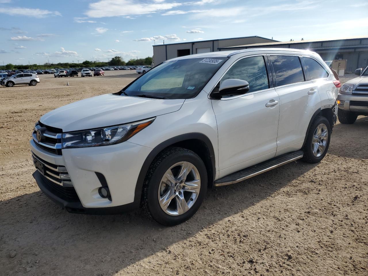 2018 TOYOTA HIGHLANDER