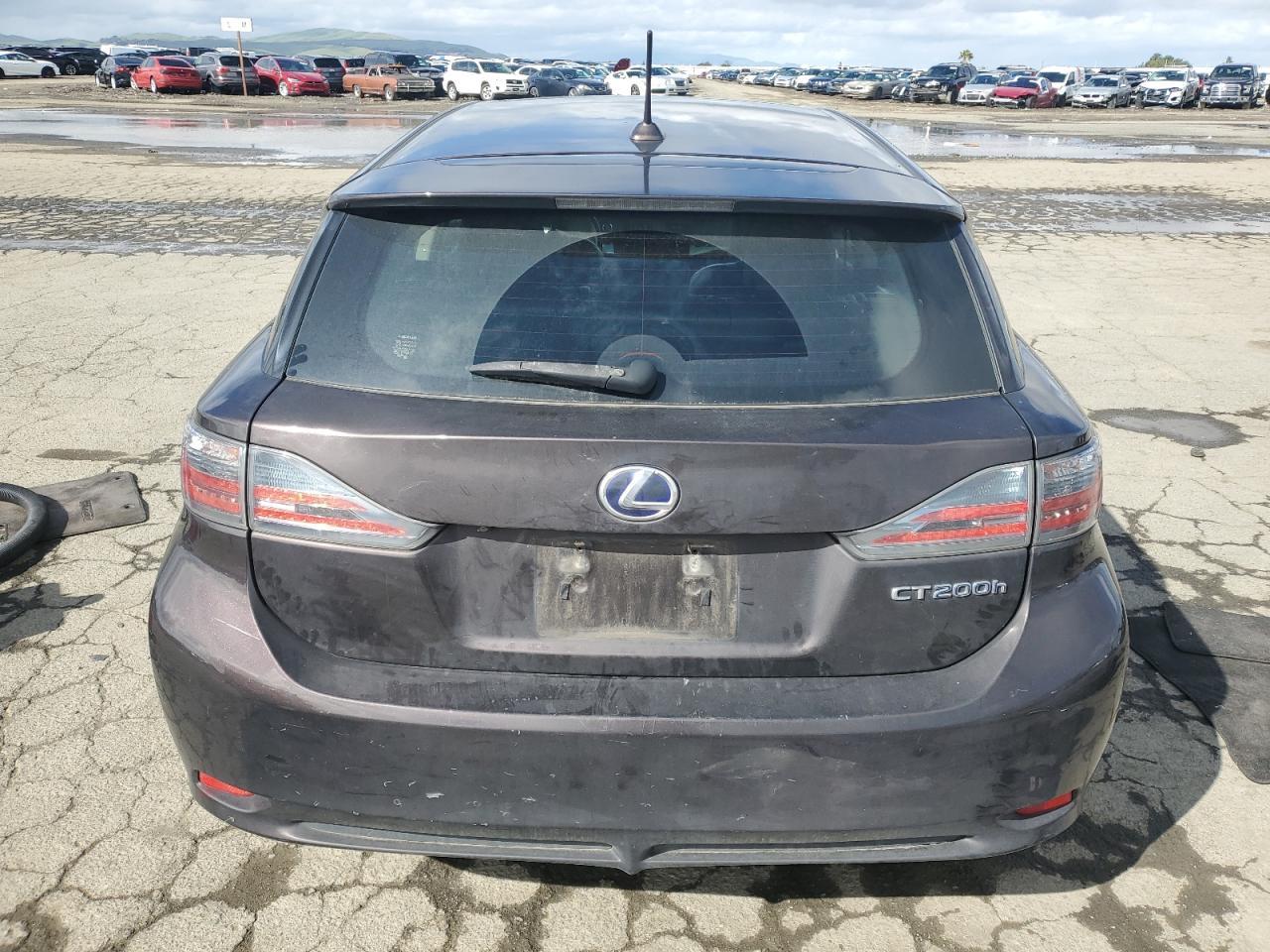 2011 LEXUS CT 200 - Фото 6