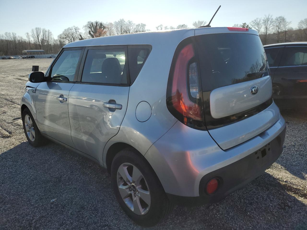 2017 KIA SOUL - Фото 2