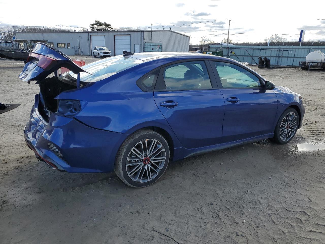 2024 KIA FORTE GT - Image 3