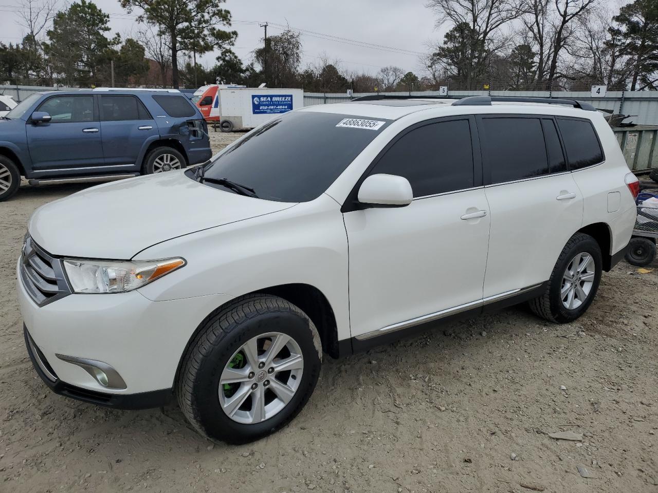 2011 TOYOTA HIGHLANDER