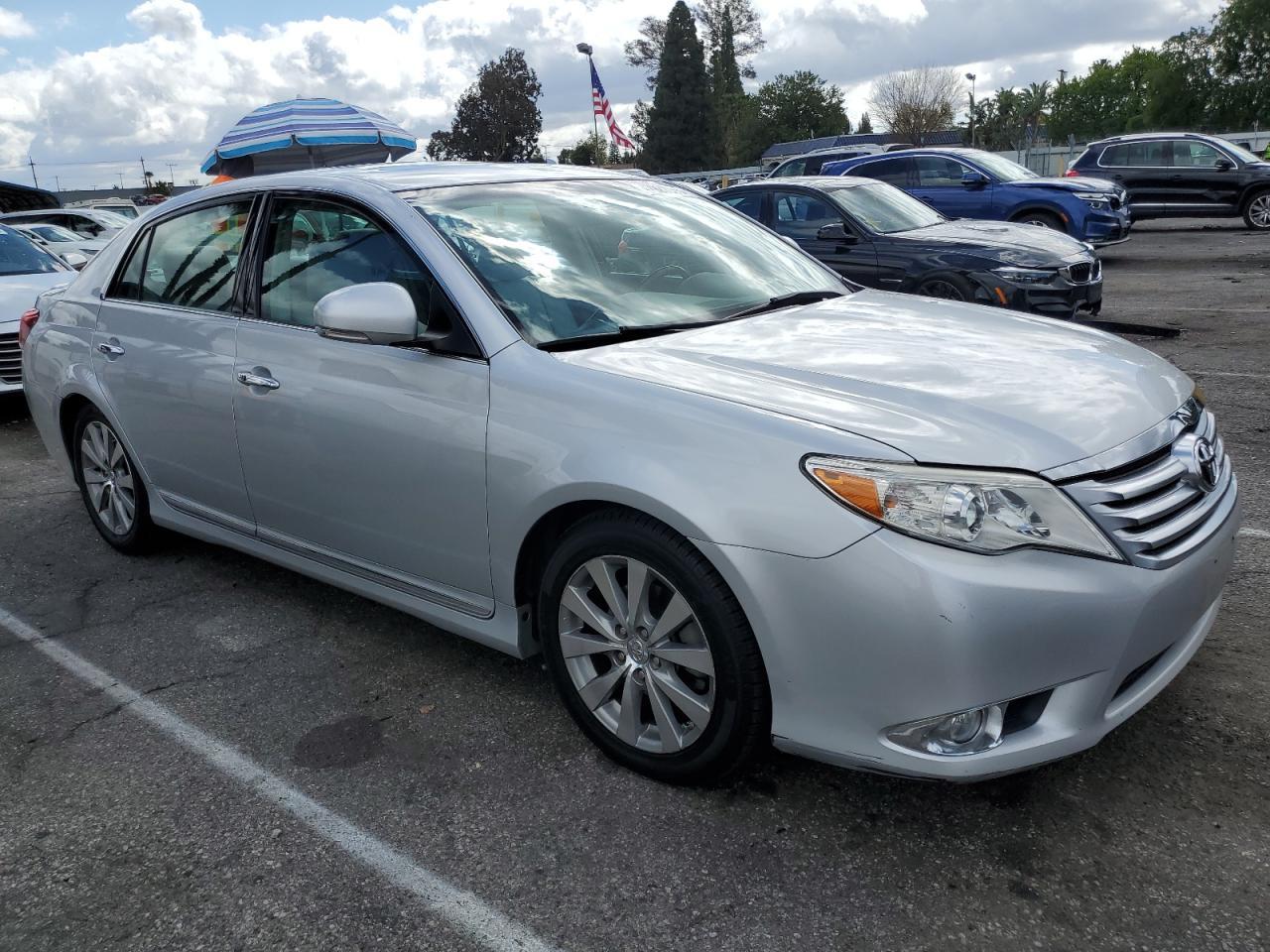 2011 TOYOTA AVALON BAS - Фото 4