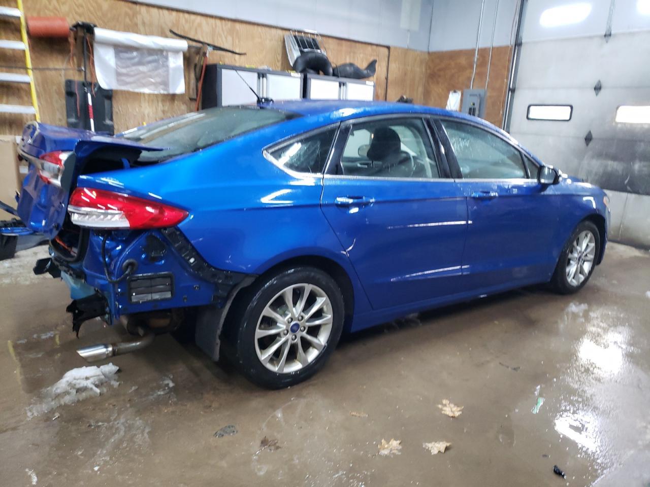 2017 FORD FUSION SE - Фото 3