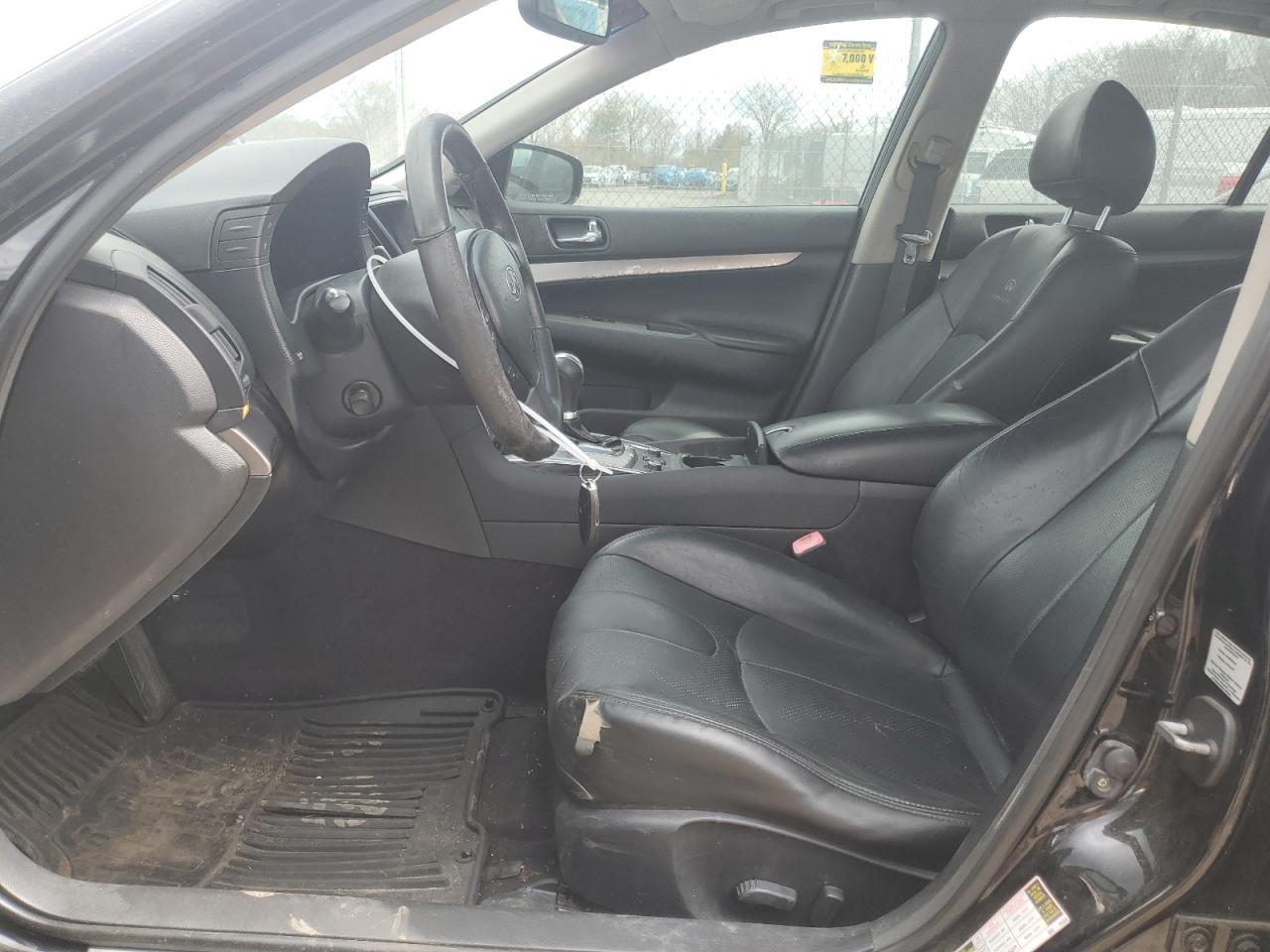 2012 INFINITI G37 - Image 7