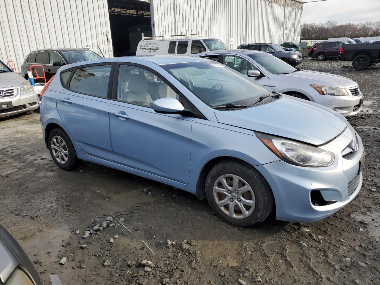 2012 HYUNDAI ACCENT GLS - Image 4