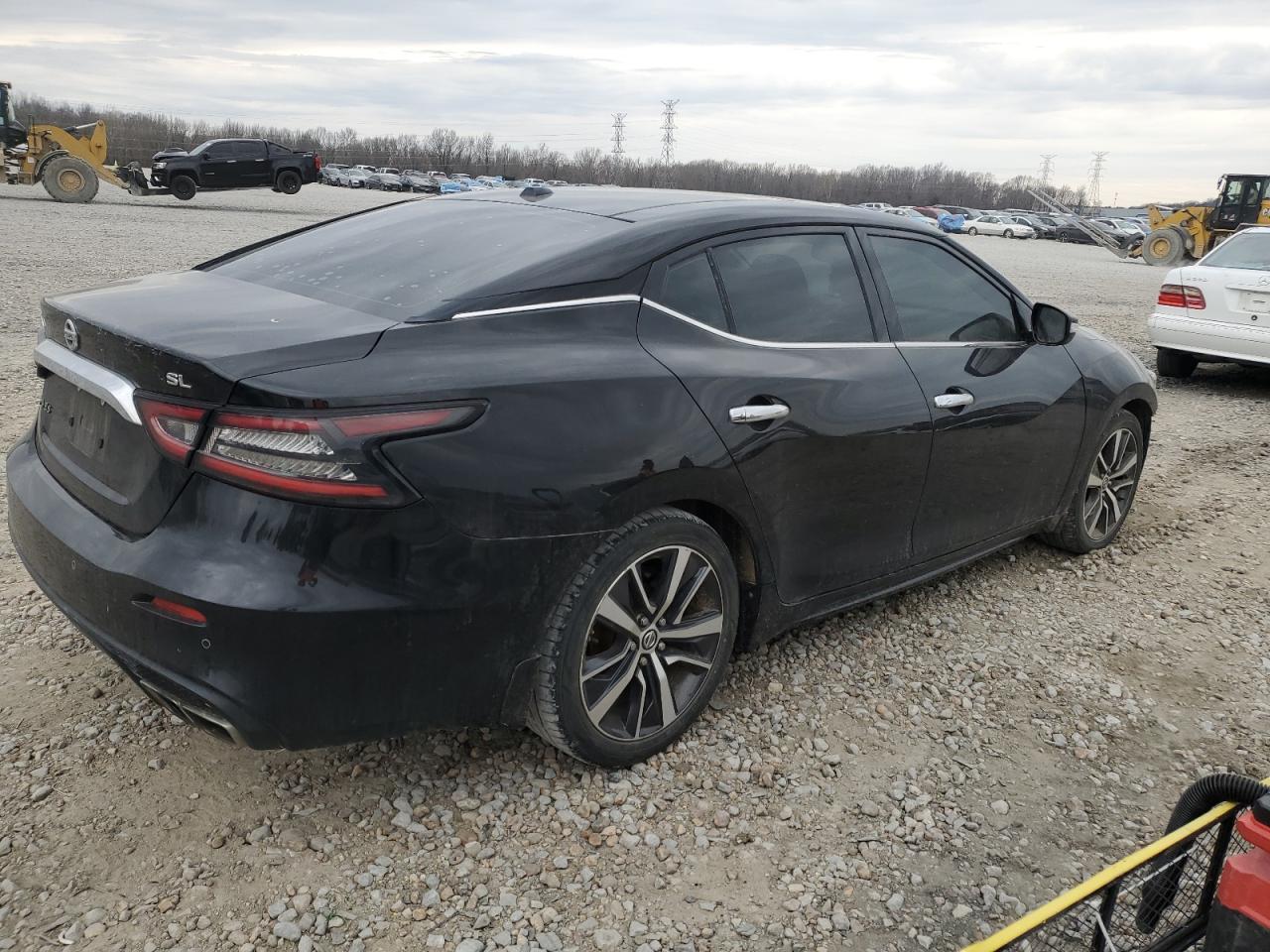 2019 NISSAN MAXIMA S - Фото 3