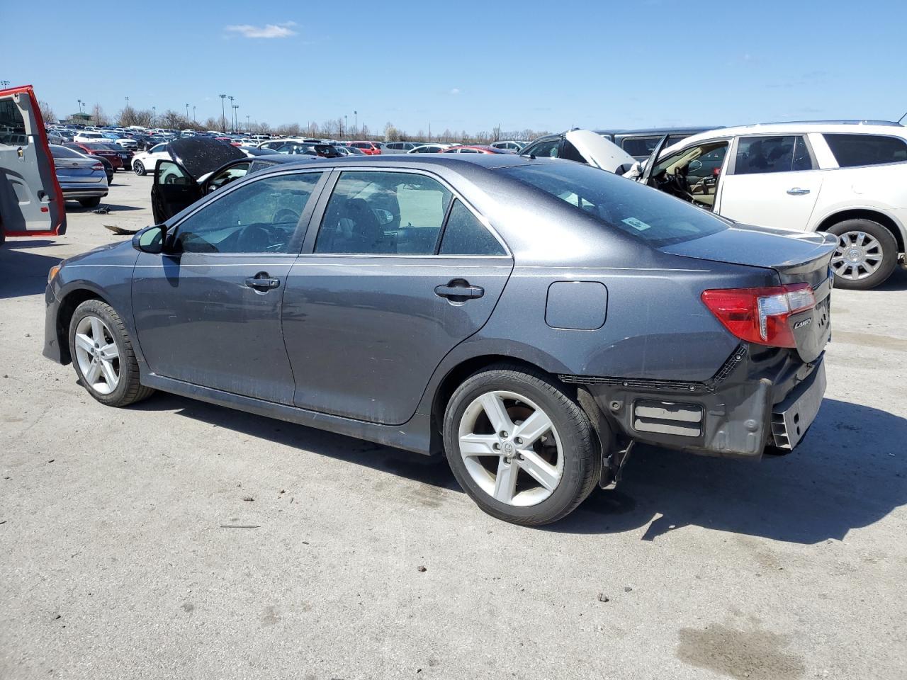 2012 TOYOTA CAMRY BASE - Фото 2